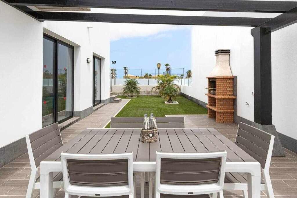 Seven Dreams Villas Corralejo Ruang foto